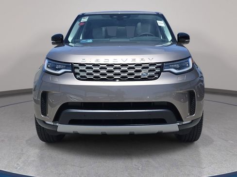 New 2026 Land Rover Discovery S AWD/4WD image 2