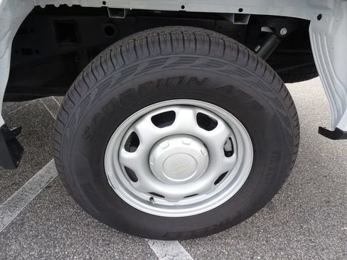 Used 2025 Ford F150 XL AWD/4WD image 34