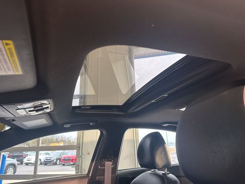 Used 2024 Kia Forte GT-Line w/ GT-Line Premium Package image 19