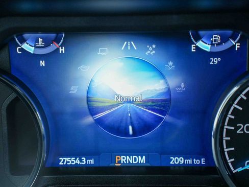 Used 2022 Ford F150 XLT w/ Equipment Group 302A High image 35