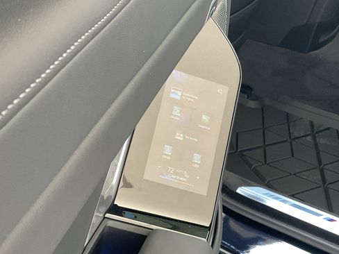 New 2026 BMW 740i w/ Executive Package RWD image 23
