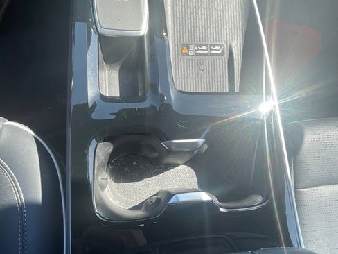 Used 2025 Buick Enclave Sport Touring FWD image 15