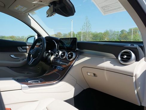 Used 2022 Mercedes-Benz GLC 300 4MATIC Coupe image 47