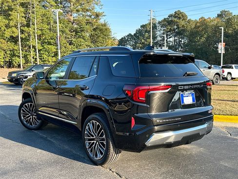 New 2026 GMC Terrain Denali w/ LPO, Floor Liner Package image 6