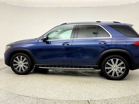 Used 2025 Mercedes-Benz GLE 450e 4MATIC w/ Driver Assistance Package image 8