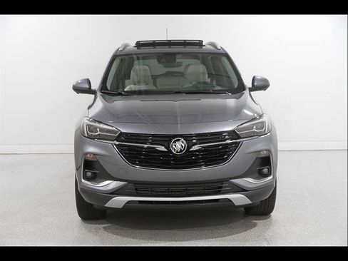 Used 2021 Buick Encore GX Essence w/ Advanced Technology Package AWD/4WD image 2