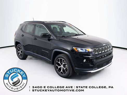 Used 2024 Jeep Compass Limited AWD/4WD image 1