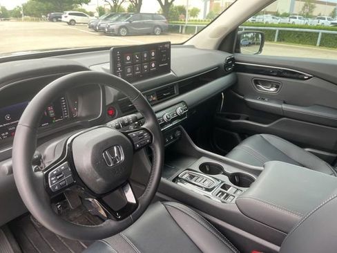 Certified 2026 Honda Pilot EX-L image 16
