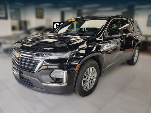 Used 2023 Chevrolet Traverse LT w/ LPO, Floor Liner Package AWD/4WD image 7