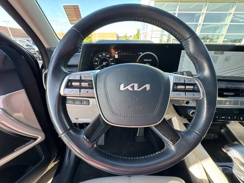 Used 2023 Kia Telluride SX image 25