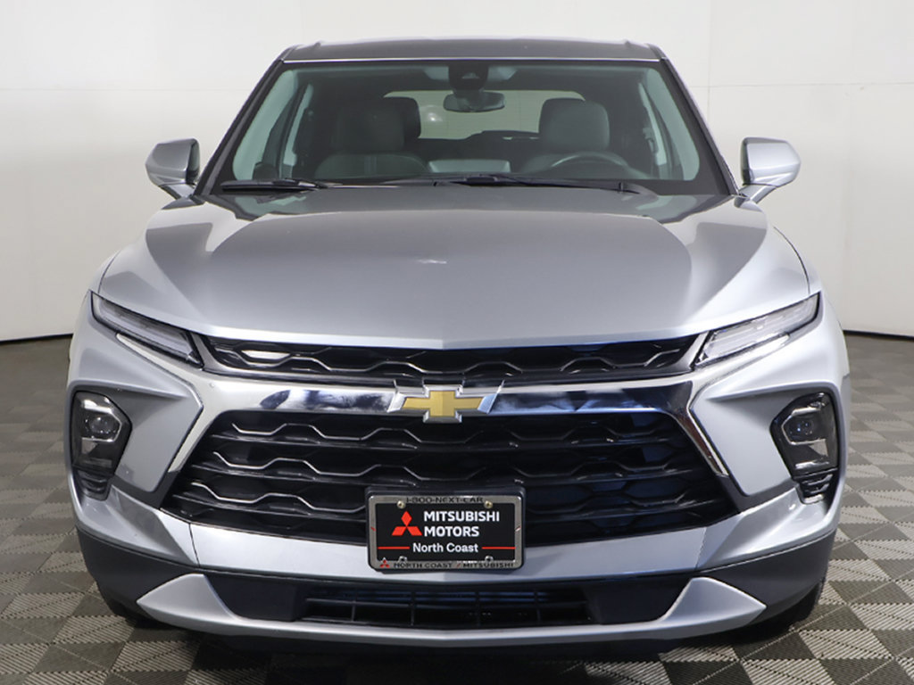 Used 2025 Chevrolet Blazer LT AWD/4WD image 10
