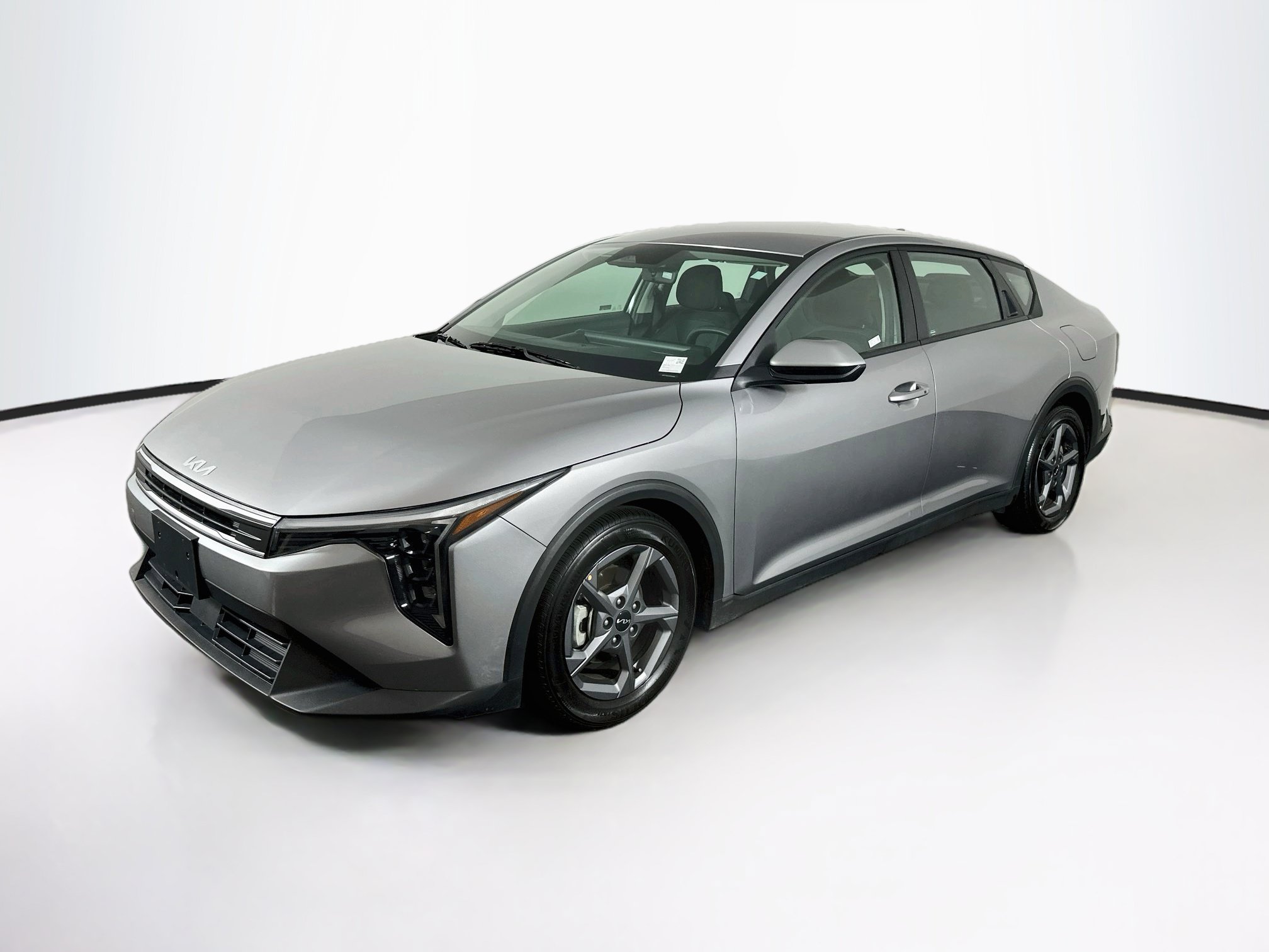 Used 2025 Kia K4 FWD image 3
