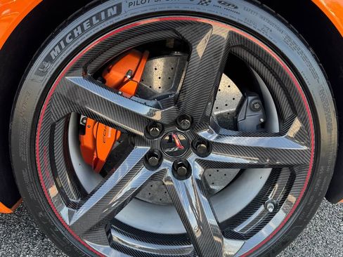 Used 2024 Chevrolet Corvette Z06 image 12