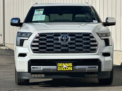 Used 2025 Toyota Sequoia Capstone image 9
