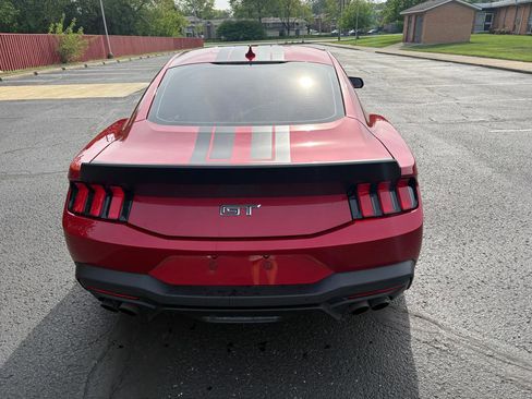 Used 2024 Ford Mustang GT Premium image 8