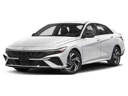 Used 2025 Hyundai Elantra SEL