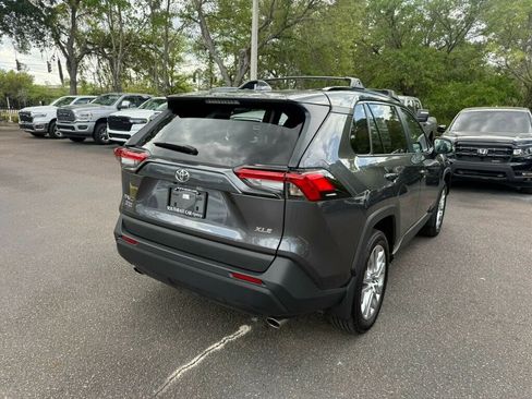 Used 2025 Toyota RAV4 XLE Premium image 11