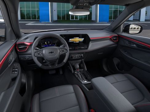 New 2026 Chevrolet TrailBlazer RS w/ Driver Confidence Package FWD image 15