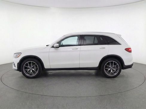 Used 2022 Mercedes-Benz GLC 300 4MATIC image 40