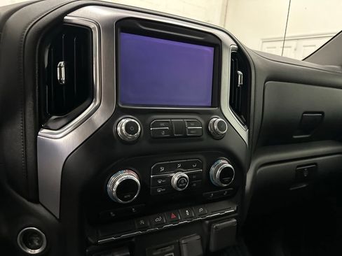 Used 2019 GMC Sierra 1500 SLE w/ SLE Value Package AWD/4WD image 44
