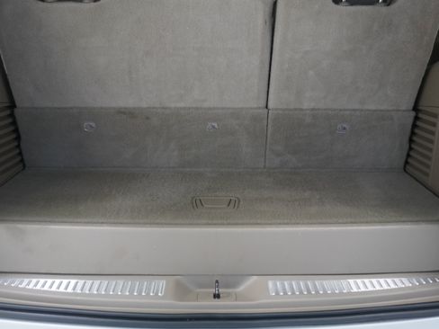 Used 2016 Chevrolet Tahoe LTZ RWD image 30