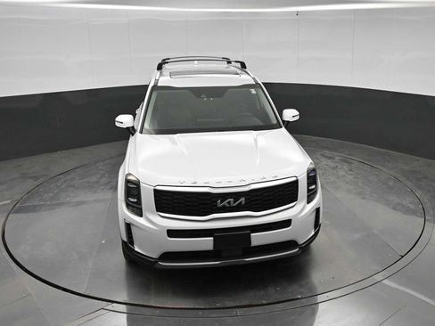 Used 2022 Kia Telluride S AWD/4WD image 30