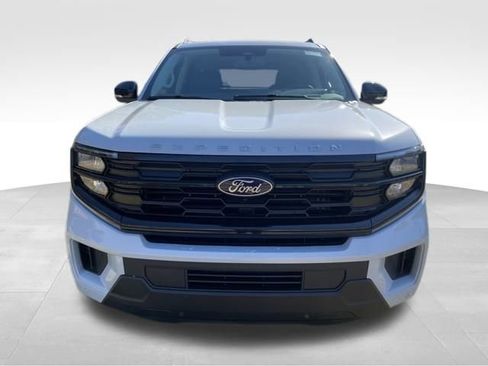 New 2026 Ford Expedition Max Active image 9