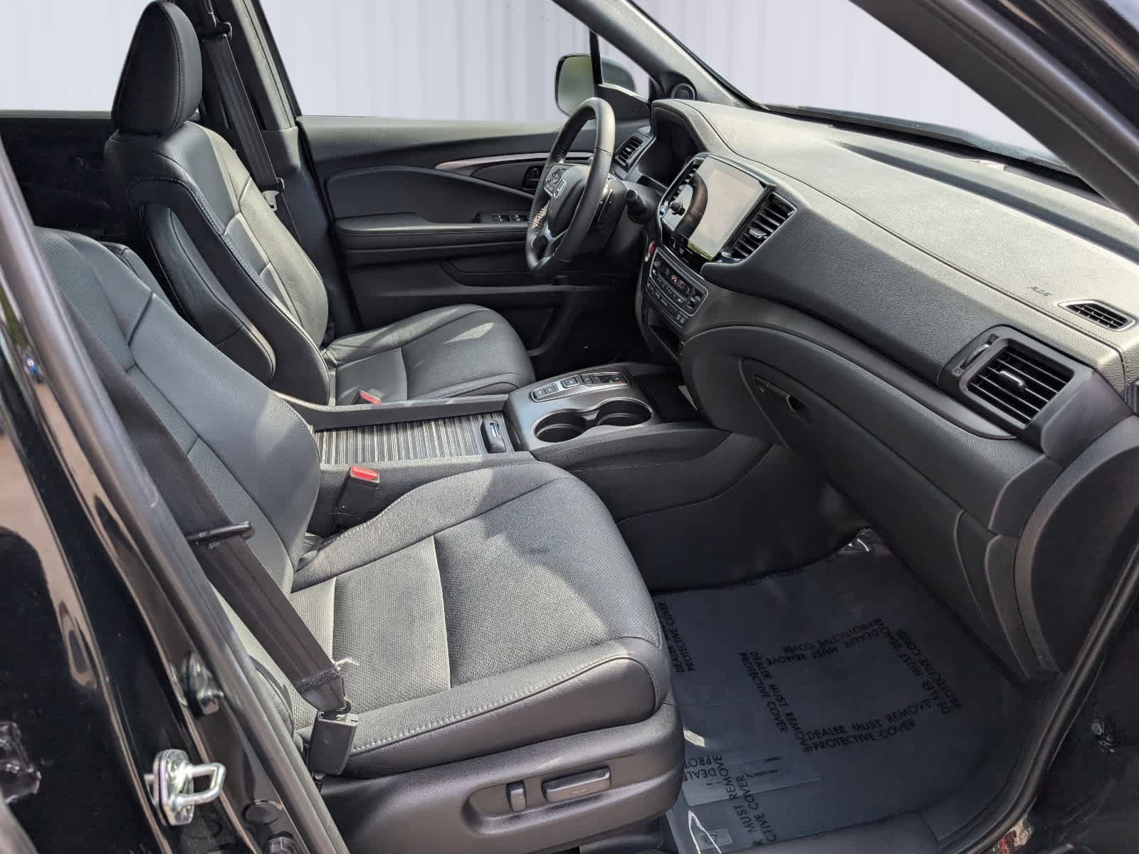Certified 2023 Honda Passport EX-L image 10
