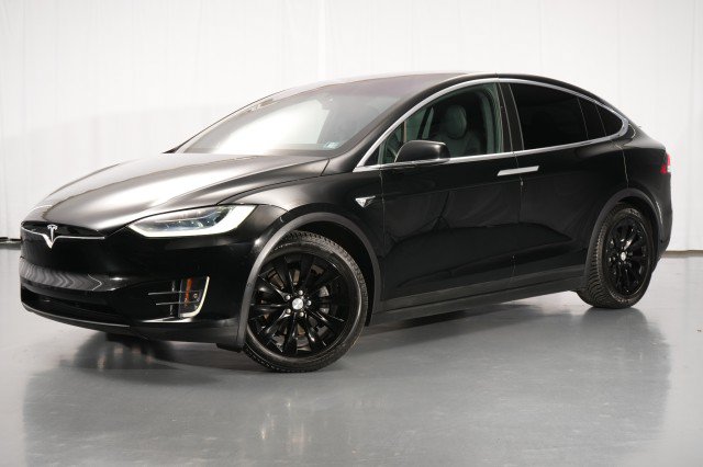 Used 2020 Tesla Model X Long Range AWD/4WD image 1