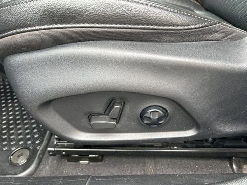 Used 2021 Jeep Compass Limited image 14