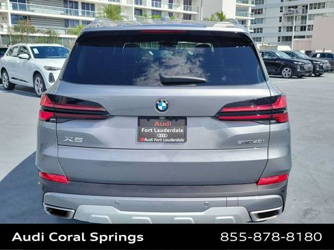 Used 2024 BMW X5 sDrive40i w/ Premium Package RWD image 5