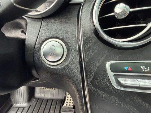 Used 2019 Mercedes-Benz GLC 43 AMG 4MATIC image 25