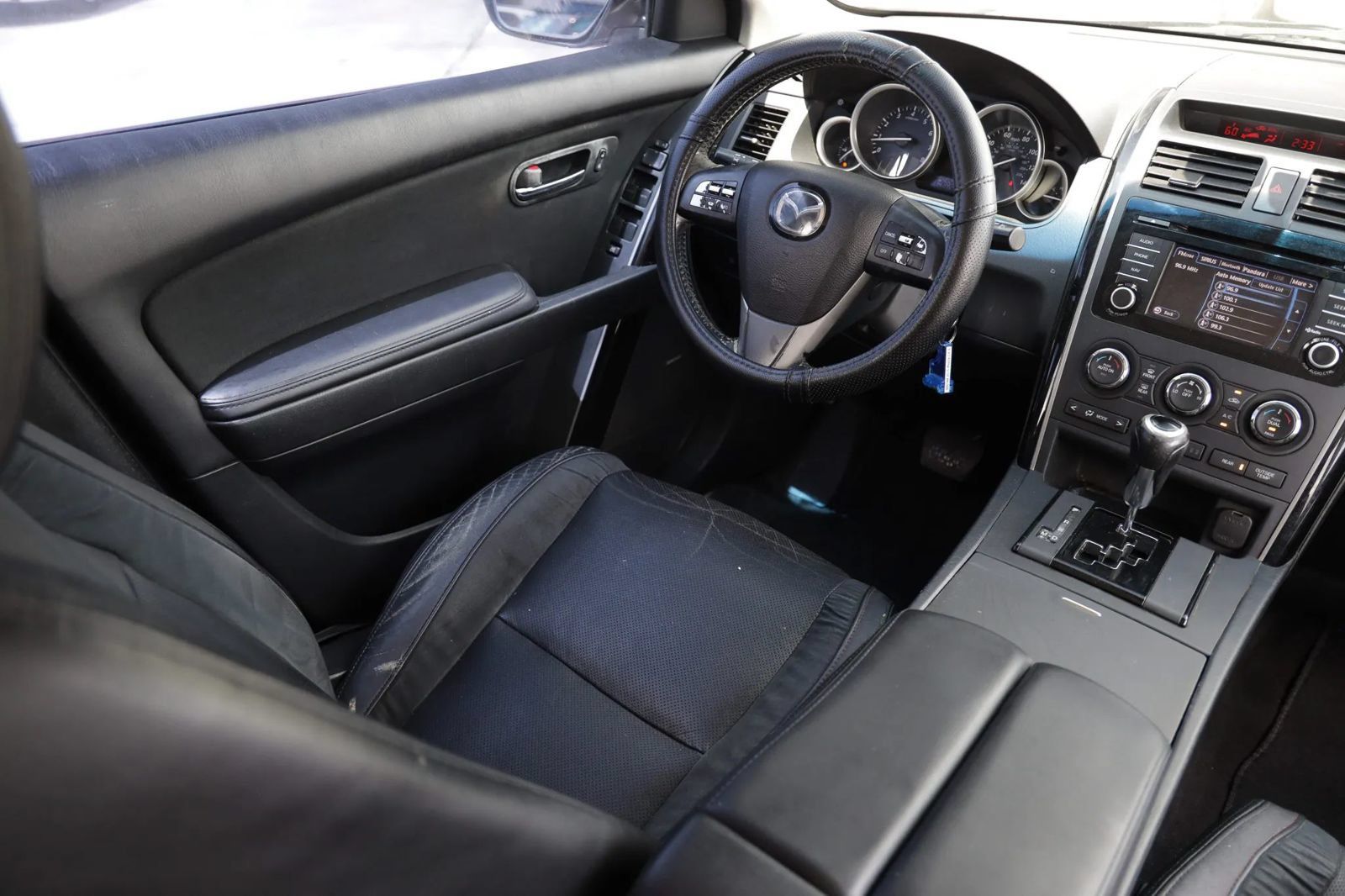 Used 2015 MAZDA CX-9 Touring w/ Touring Technology Package FWD image 12