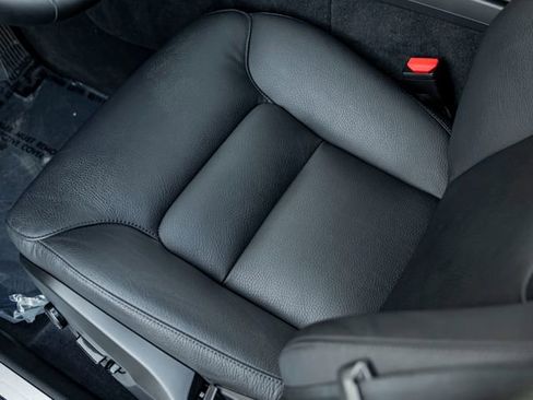 Used 2024 Volvo XC60 T8 Plus w/ Climate Package image 12