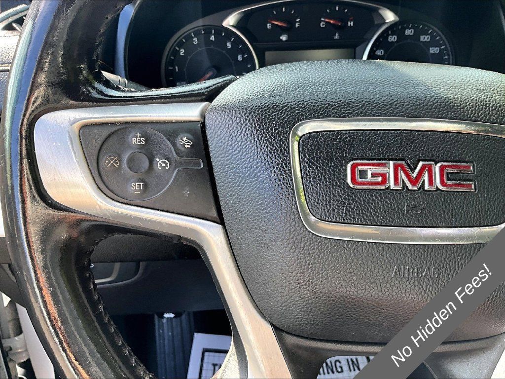 Used 2020 GMC Terrain SLE w/ LPO, Floor Liner Package FWD image 16
