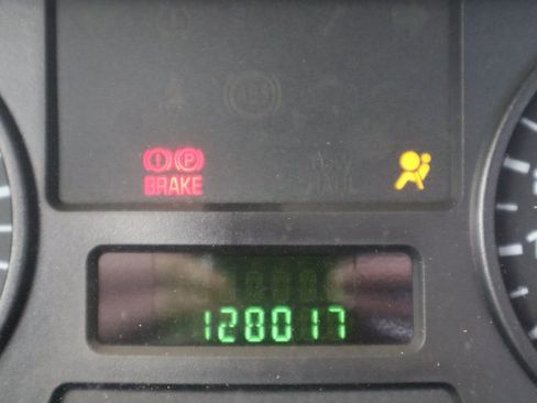 Used 2006 Ford F350 XL image 43