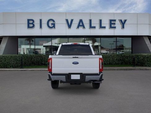 New 2026 Ford F250 Lariat w/ Chrome Package image 5