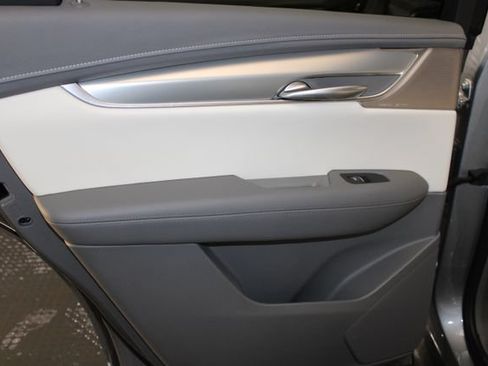 Certified 2024 Cadillac XT5 Premium Luxury AWD/4WD image 14