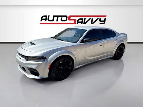 Used 2023 Dodge Charger Scat Pack RWD image 3