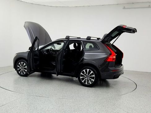 New 2025 Volvo XC60 B5 Core w/ Protection Package Premier image 12