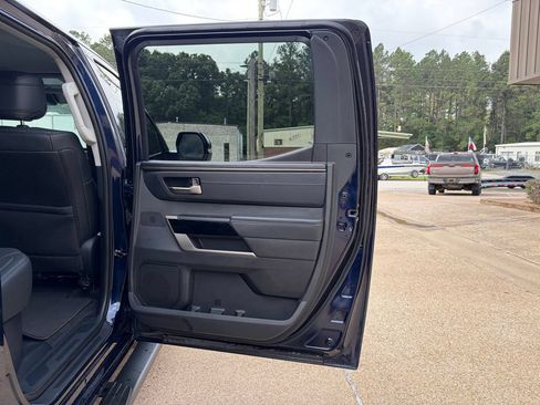 Used 2024 Toyota Tundra Limited AWD/4WD image 33