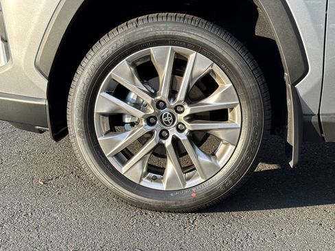 New 2025 Toyota RAV4 XLE Premium image 6