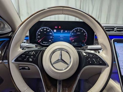 Used 2022 Mercedes-Benz Maybach S 580 4MATIC w/ Manufaktur Leather Package image 23