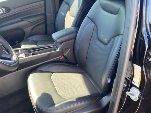 New 2026 Jeep Compass Latitude w/ Quick Order Package 29K image 19