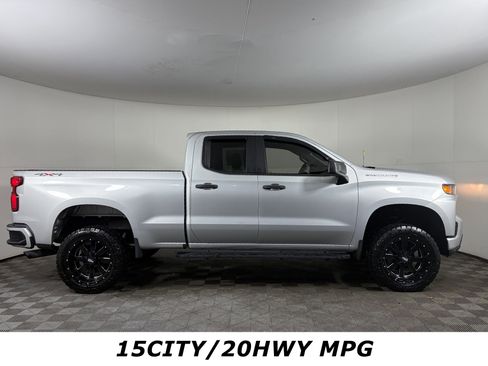Used 2019 Chevrolet Silverado 1500 Custom w/ Custom Value Package image 7