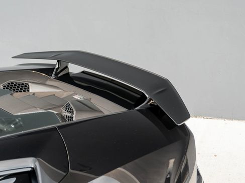 Used 2024 Lamborghini Huracan Tecnica image 26