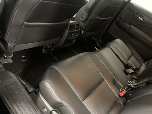 Used 2022 Honda Pilot EX-L image 17