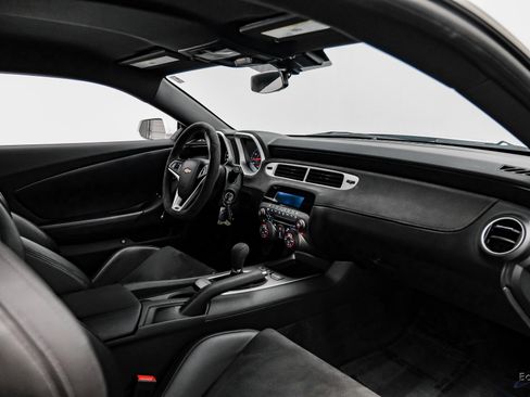 Used 2015 Chevrolet Camaro Z/28 image 42