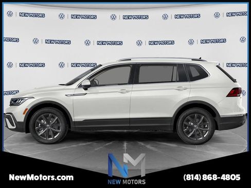 Used 2022 Volkswagen Tiguan SE AWD/4WD image 3