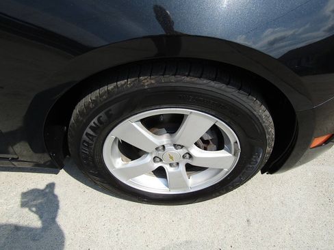 Used 2016 Chevrolet Cruze LT FWD image 18